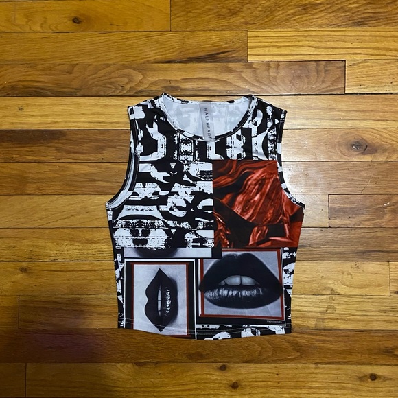 BRAND NEW ONE OF A KIND DOLLSKILL/HALFHEART COLLABORATION GRAPHIC CROP TOP! - Picture 2 of 4